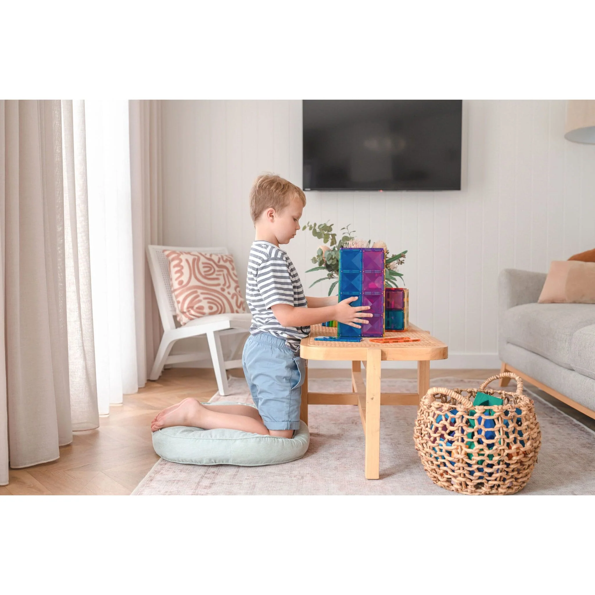 Connetix 18 Piece Rainbow Rectangle Pack - Image 3