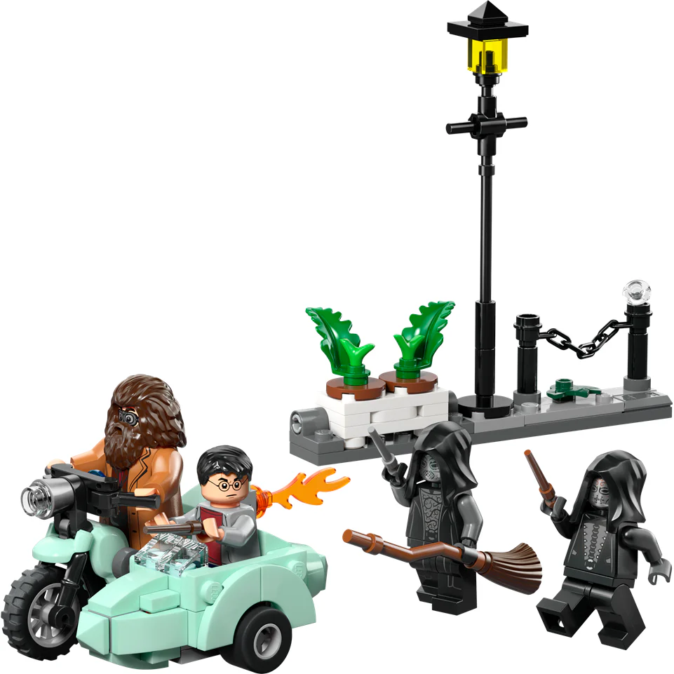 Lego Harry Potter Hagrid & Harry's Privet Drive Escape - Image 2