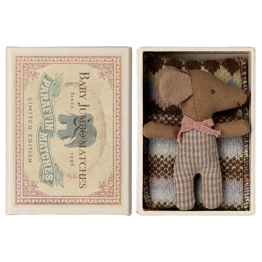 Maileg Sleepy/Wakey Baby Mouse in Matchbox - Rose - Image 3