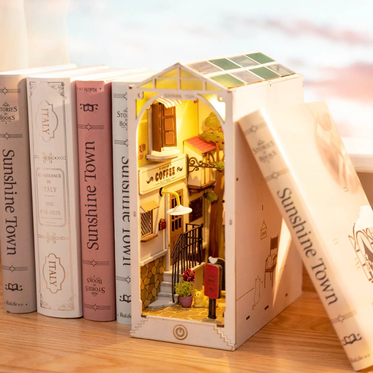 Rolife Book Nook & Wonderland Sunshine Town - Image 3