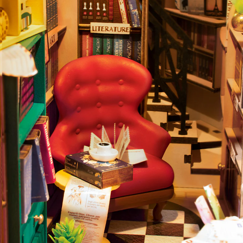 Rolife DIY Book Nook & Wonderland Bookstore - Image 5